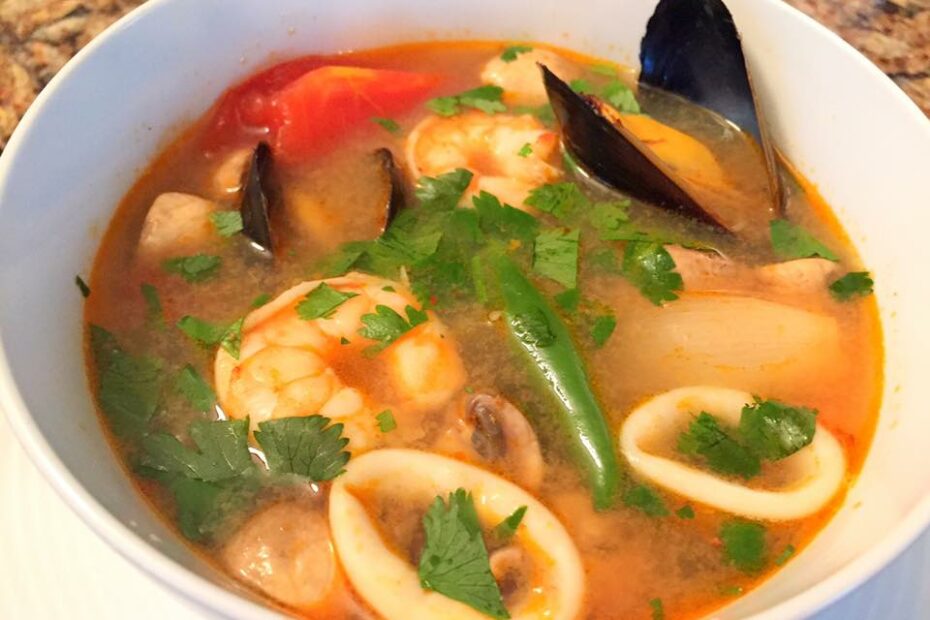 Thai Seafood Soup (Tom Yum Talay) - Let'S Cook Some Food
