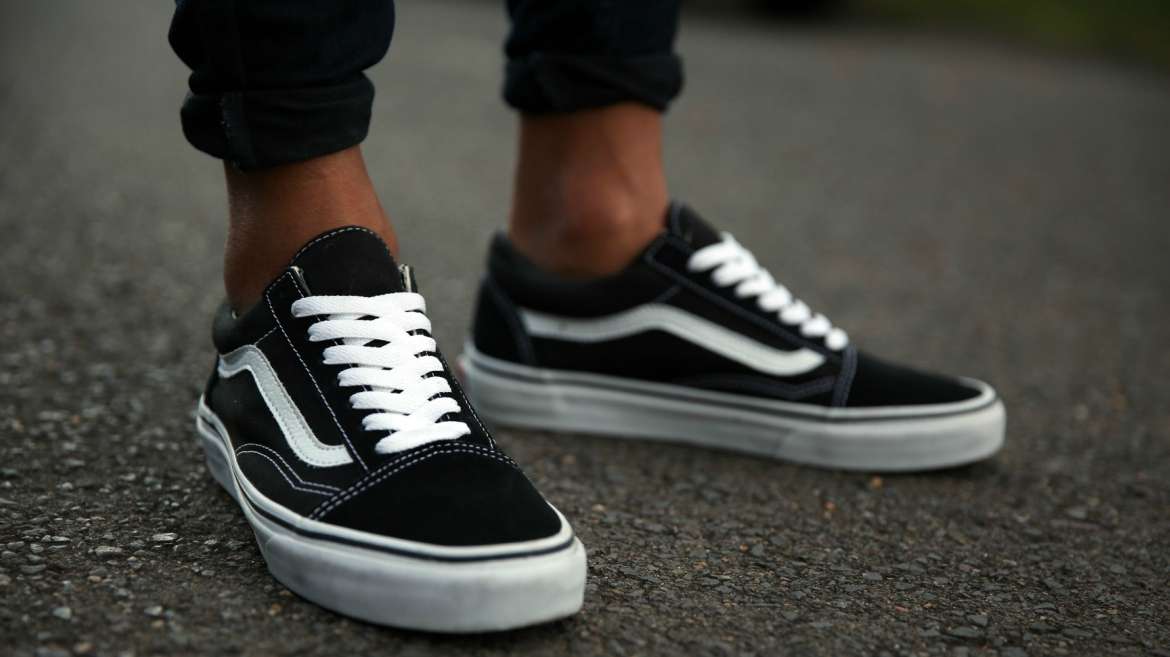 Giầy Thể Thao Vans Off The Wall Black/White Rep1:1