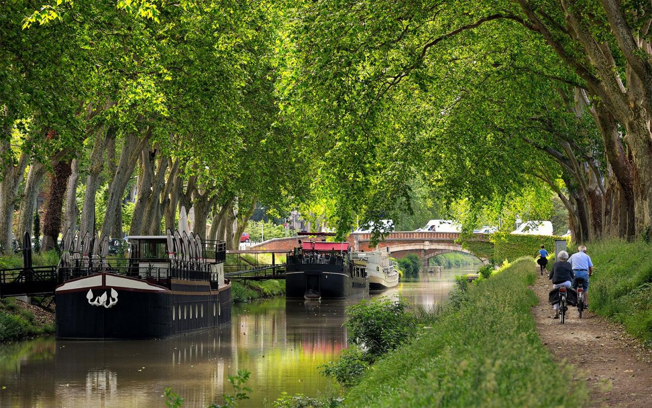 Canals And Inland Waterways - 16Th-18Th Century, Engineering, Trade |  Britannica