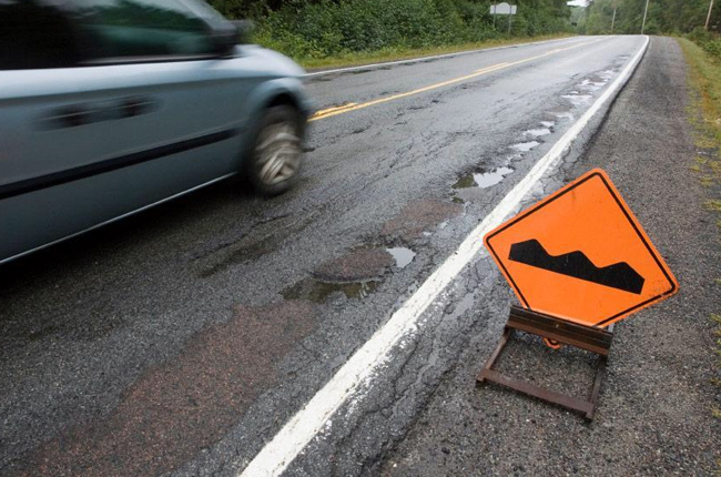 How To Minimize Damage Driving On Bumpy Roads | Autodeal