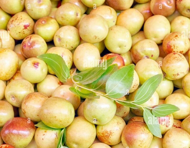 Chinese Apple Hi-Res Stock Photography And Images - Alamy