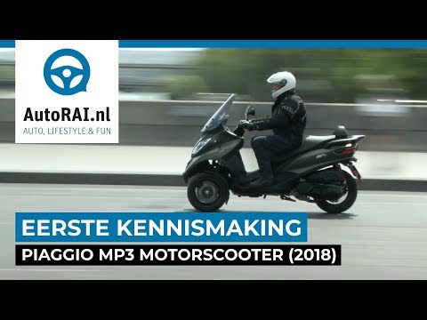 Met autorijbewijs mag je rijden op Piaggio MP3 (2018) - AutoRAI TV