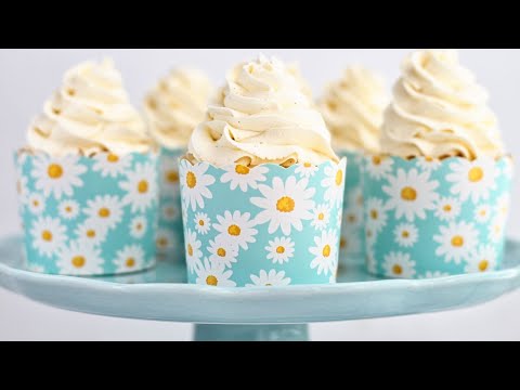 Perfect Gluten Free Vanilla Cupcakes | Soft, fluffy, and full of vanilla flavor!